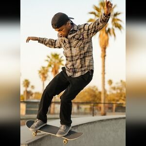 DGK Purple Black Plaid Checks Button Up Flannel Teenagers Mens Shirt Sz.S